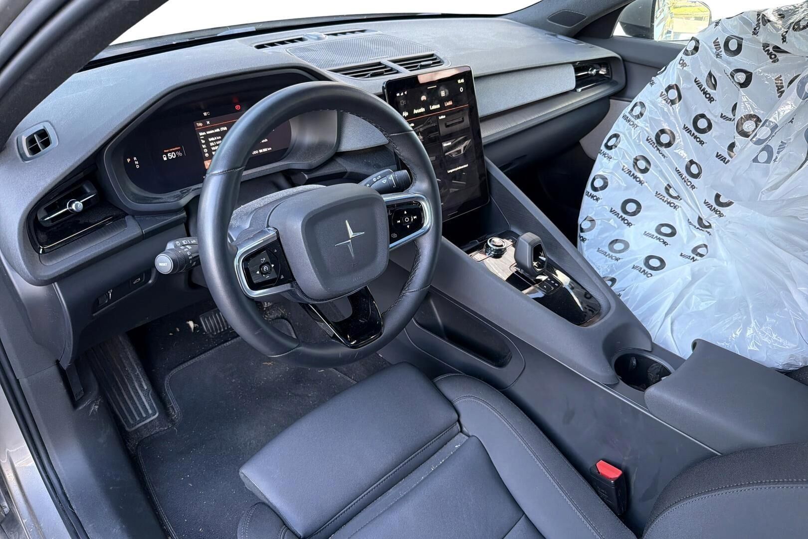 Polestar 2 2021, kuva 3/5