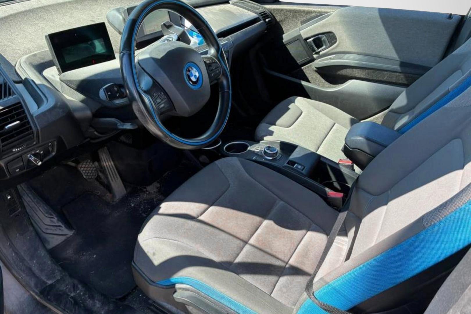 BMW i3 94Ah REX Charged Edition 2017, photo 3/7