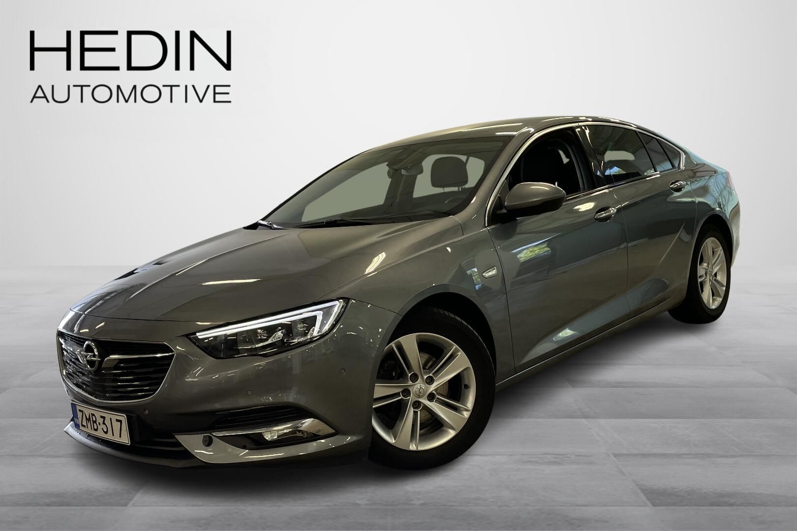 Opel INSIGNIA - ZMB-317