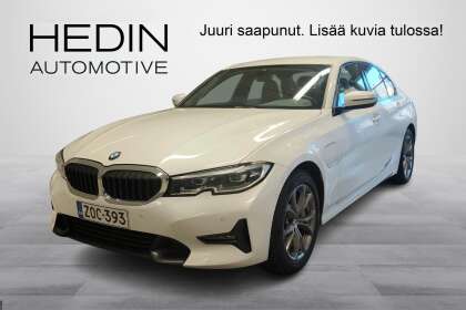 BMW 330 G20 Sedan 330e Business Sport // Hifit / Nahat /  Sportpenkit / Kamera // - ZOC-393