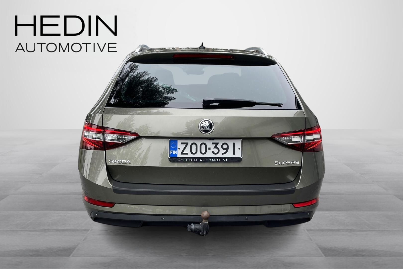 Skoda Superb 2015, photo 3/19