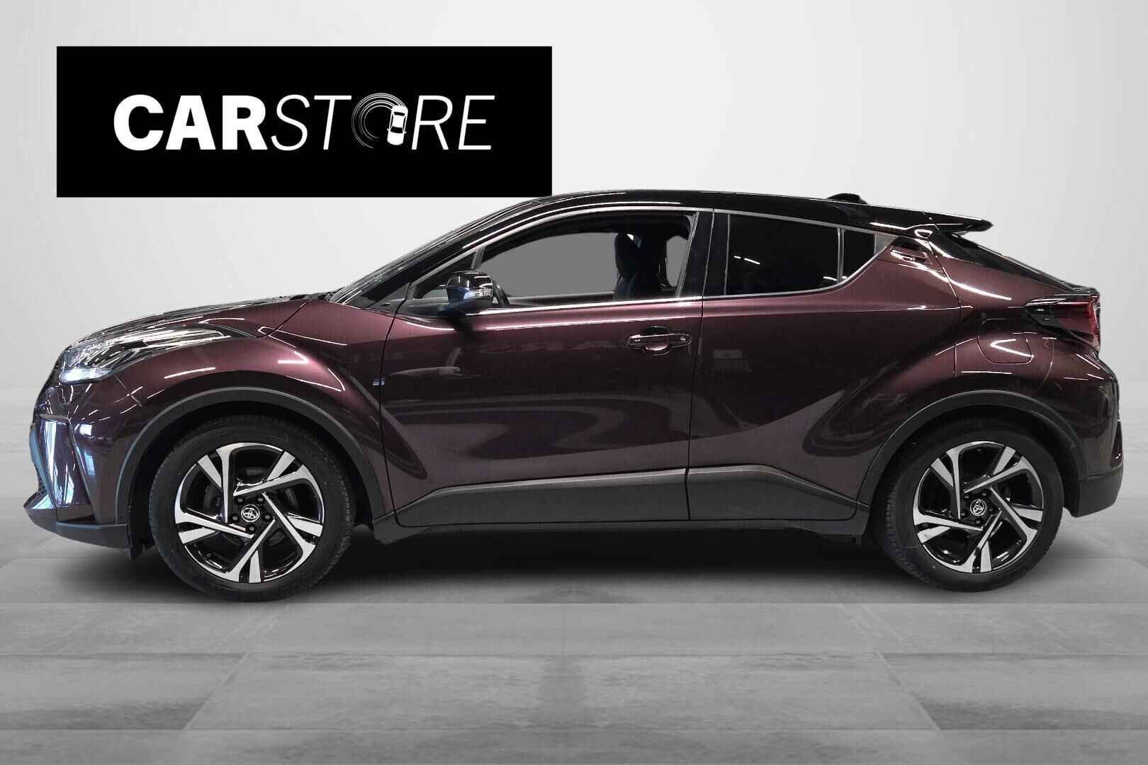 Toyota C-HR 2,0 Hybrid Intense Business 2023, photo 6/24