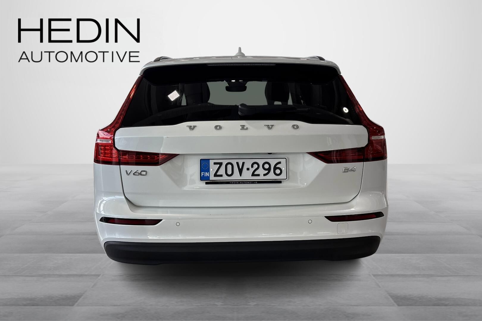 Volvo V60 B4 MHEV Business Core DCT aut 2023, kuva 4/22