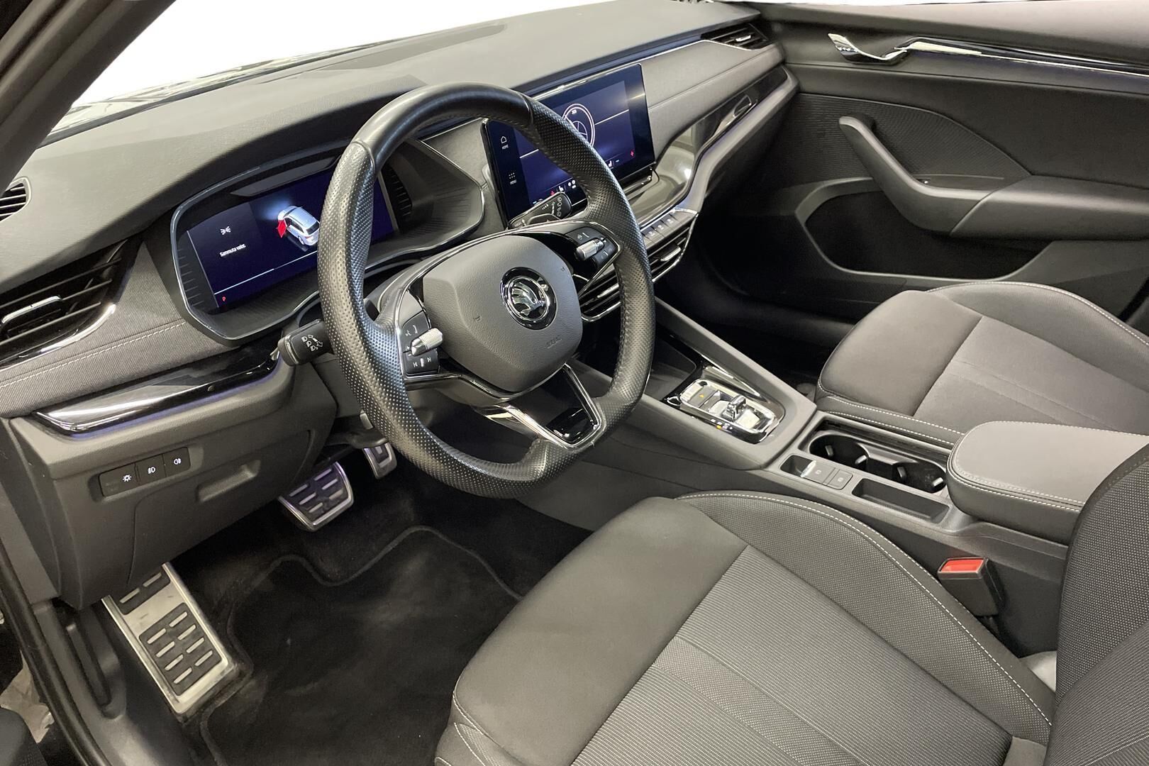 Skoda Octavia 2024, photo 3/29