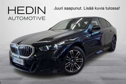 BMW i5 G61 Touring xDrive40 Charged Edition M Sport // Nelipyöräohjaus/ HUD/ ACC/ 360°/ Istuintuuletus/ - ZPM-591