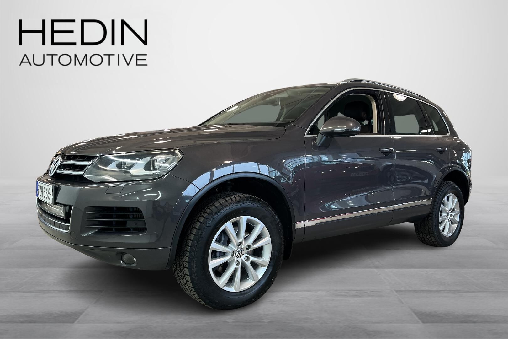 Volkswagen TOUAREG - ZZH-565