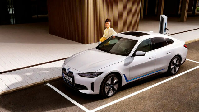 BMW I4 